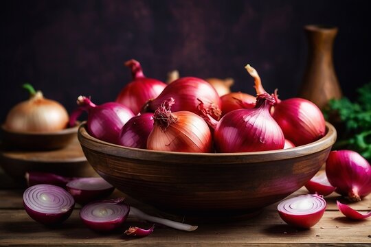 fresh onions in a bowl with onions slice on wooden table