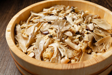 きのこ炊き込みご飯