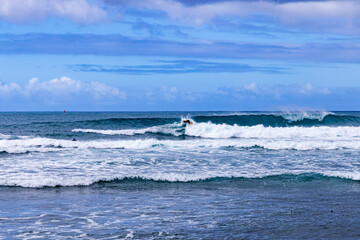 ノースショア・サーフィン