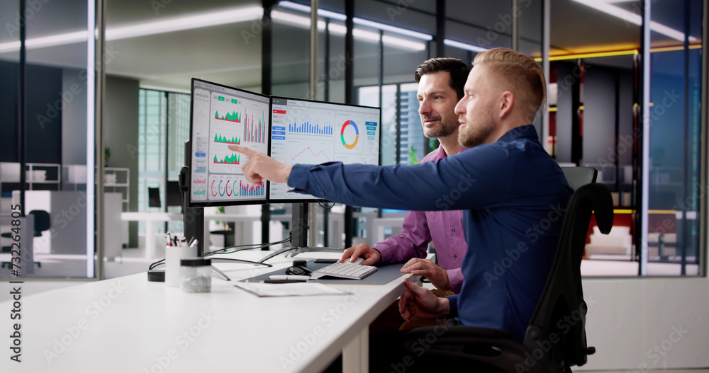 Leinwandbilder Data Analyst Using Data Analytics KPI