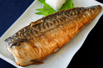 塩サバ焼き