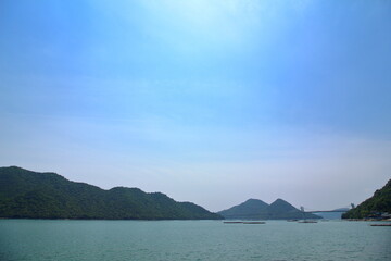 青い空と穏やかな海