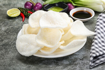 Vietnamese starter appetizer Crab chips