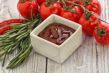 Tomato barbecue sauce on the bowl