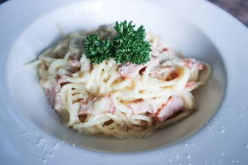spaghetti , pasta or spaghetti carbonara or pasta carbonara