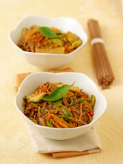 Noodles with vegetables.
