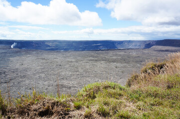 キラウエア火山の火口付近