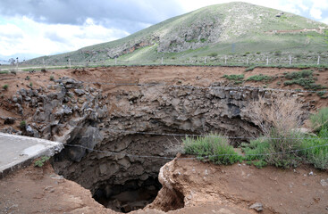 Meteor Pit, located in Doğubeyazıt city of Turkey, is the second largest meteor pit in the world....