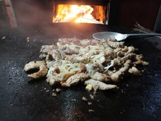 Comida, Carne, Fog&atilde;o &aacute; Lenha. 