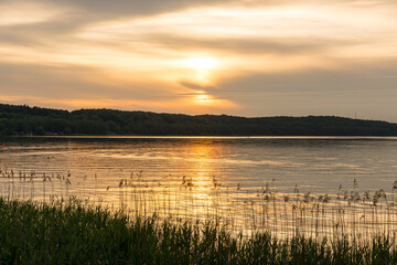 Naklejka premium Sonnenuntergang am Ratzeburger See, Schleswig-Holstein, Deutschland