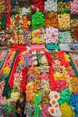 Spanien, Katalonien, Barcelona, Markt La Boqueria, Süssigkeiten