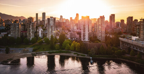 Obraz premium Buildings in Downtown Vancouver, False Creek, BC, Canada.