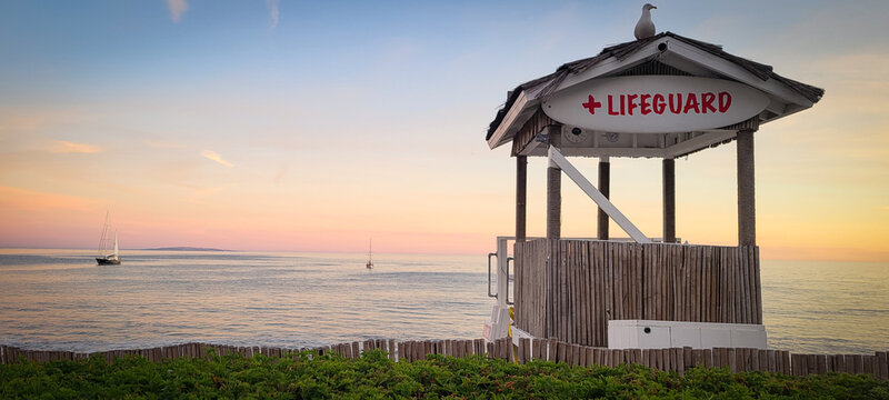 No lifeguard on duty at Sunset - Powered by Adobe