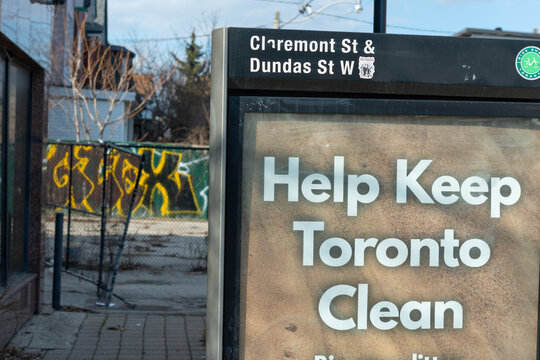Help Keep Toronto Clean at a city map kiosk located at the corner Claremont St & Dundas St W