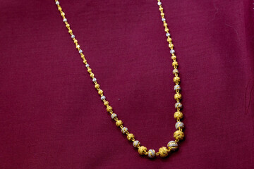 gold pearl necklace