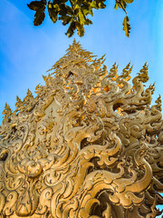 Fototapeta premium White Temple or Wat Rong Khun in Chiang Rai, Thailand