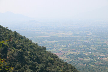 Fototapeta premium view from the mountains and Dindigul city in India