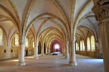 Fototapeta na wymiar Alcobaca, Portugal - july 3 2010 : the Alcobaca monastery