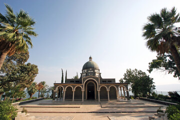 Fototapeta na wymiar Church of the Beatitudes, the traditional place where Jesus gave the Sermon on the Mount, Galilee, Israel