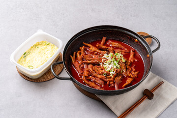 Korean food, pollack, braised pollack, stingray, soup, chicken feet, meat pancakes, pork skin, grilled, side dishes, anchovies, steamed eggs, bean sprouts, potatoes,