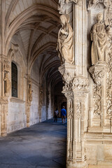 claustro, Monasterio de San Juan de los Reyes, Toledo, Castilla-La Mancha, Spain