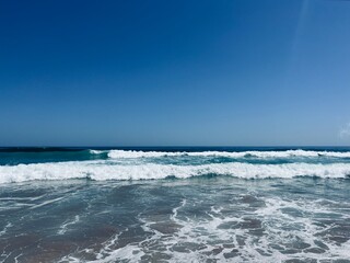 Fototapeta na wymiar Seascape, ocean bay, blue horizon