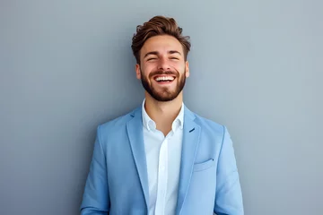 Foto op Plexiglas Portrait of Handsome smiling man in suit isolated on light background © Oksana