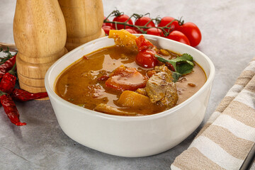 Yellow Thai curry with beef