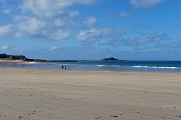 plage de sable d'or les pins, côtes d'armor