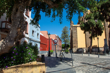 Fototapeta na wymiar Back of a church in the town of Galdar, Spain