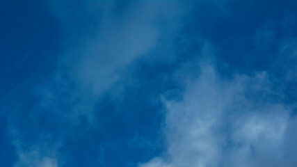 Obraz premium Beautiful large clouds on the vault of heaven