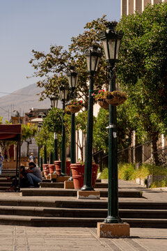 poder judicial faroles en la gran v&iacute;a arequipa peru