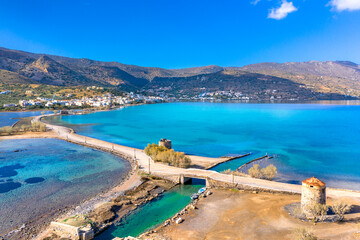 The famous canal of Elounda with the ruins of the old bridge, Crete, Greece. - obrazy, fototapety, plakaty