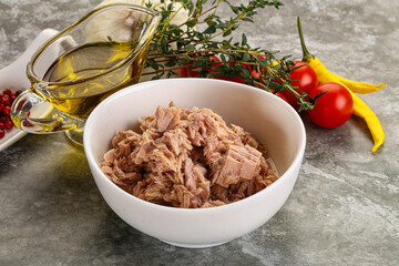 Canned tuna fillet for salad