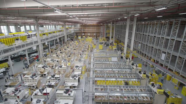 Future Ready Logistics Innovative Automation and Seamless Operations in High-Tech Facilities