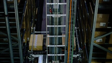 Revolutionizing Warehousing: Smart Automation for Efficient Logistics