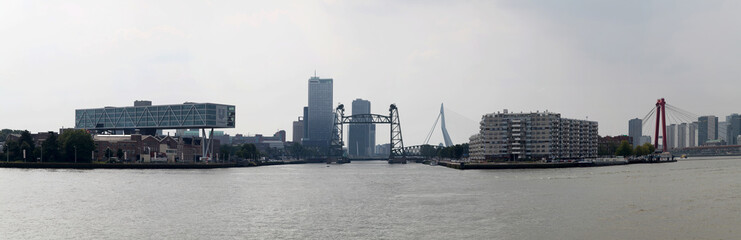 Fototapeta premium The Lift connecting North Island and the south of Rotterdam