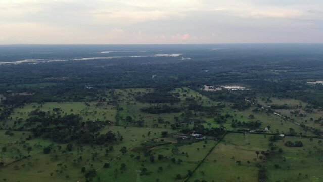 llano a&eacute;rea llanura horizonte de Arauca Colombia