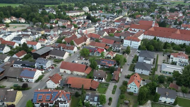 ドイツ　バイエルン州　バートヴェリスホーフェン　温泉地　空撮
