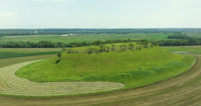 Peine Mound fly around midwest kansas