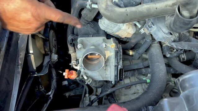 Repairing throttle body of a car