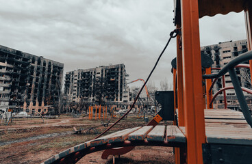 Naklejka premium destroyed and burned houses in the city Russia Ukraine war