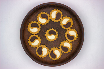 Circular Harmony Cookies on Dark Plate