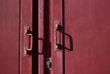 Poignées de portes anciennes en bois