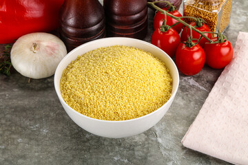 Raw dry wheat couscous grain