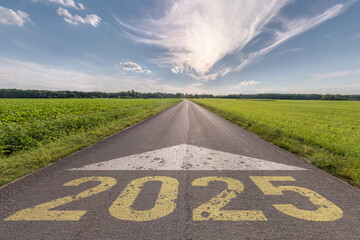 numbers 2025 and start on asphalt road highway with sunrise or sunset sky background. concept of destination in future, freedom, work start, run, planning, challenge, target, new year