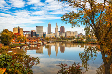 Cleveland, Ohio, USA Skyline on the Cuyahoga River - 733875635