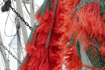 Detail eines Netzes zum Fischfang auf einem Kutter