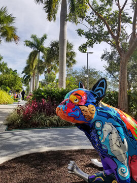 Miami, FL - USA - 11-30-2023:  French bulldog by artist Deyvis Carnero in the Dogs and Cats Walkway sculpture garden of Ferre Park