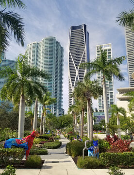 Miami, FL - USA - 11-0-2023:  The Dogs and Cats Walkway sculpture garden in Ferre Park in downtown Miami